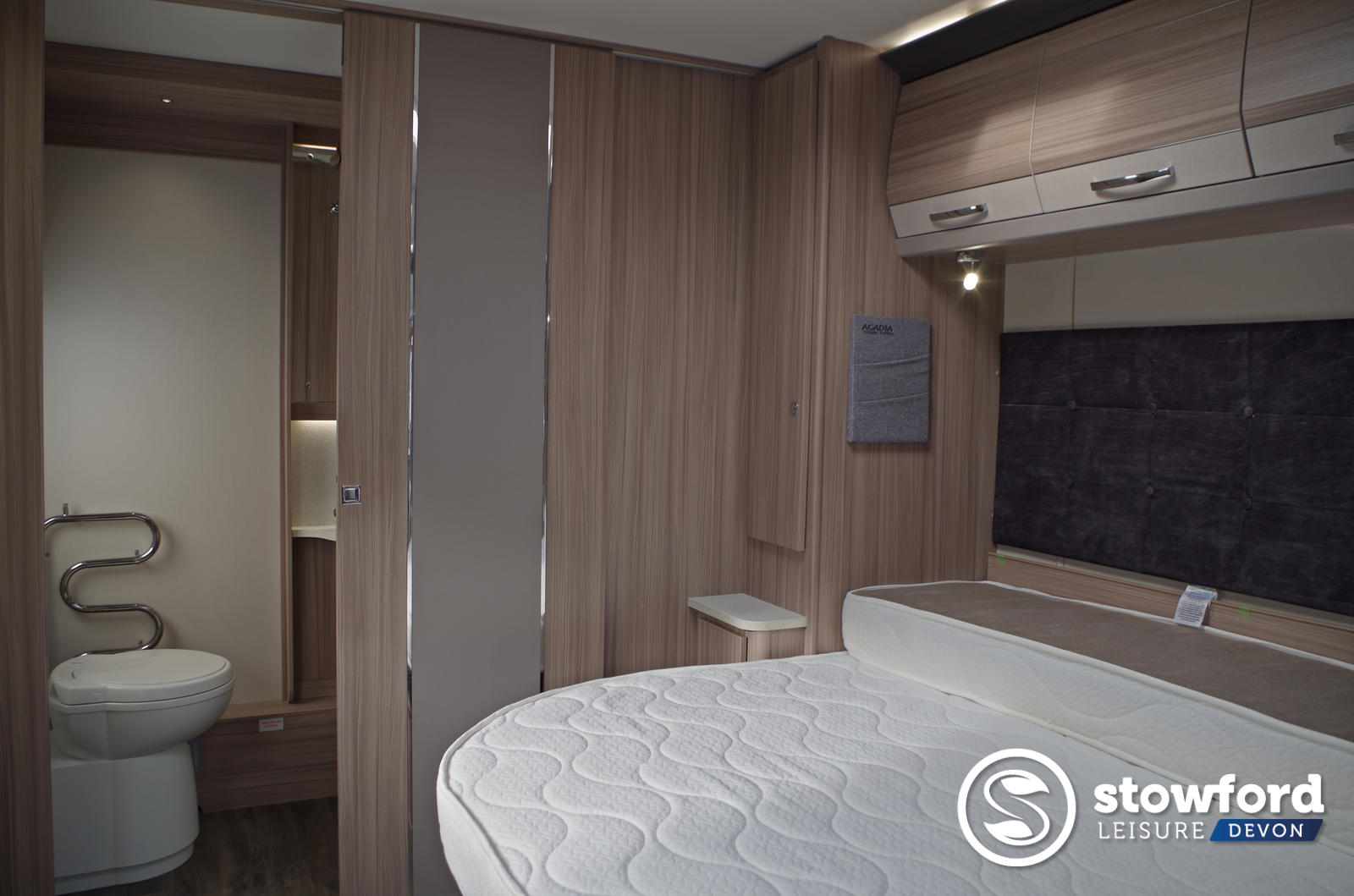 Coachman Acadia Design Edition 875 XCEL 2021 Coachman Acadia Design Edition 875 XCEL 2021