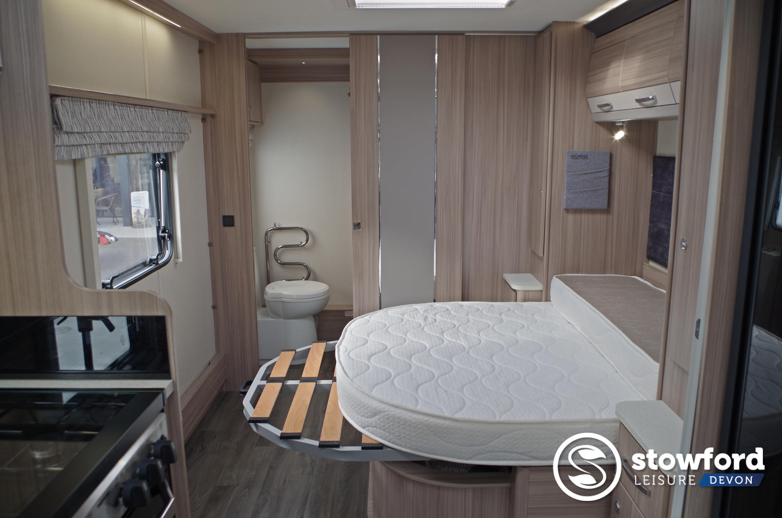 Coachman Acadia Design Edition 875 XCEL 2021 Coachman Acadia Design Edition 875 XCEL 2021